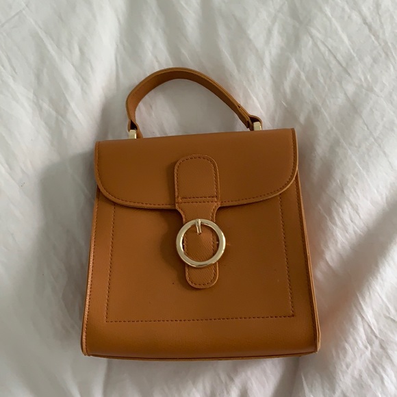 Caramel vegan leather handbag - Picture 1 of 4